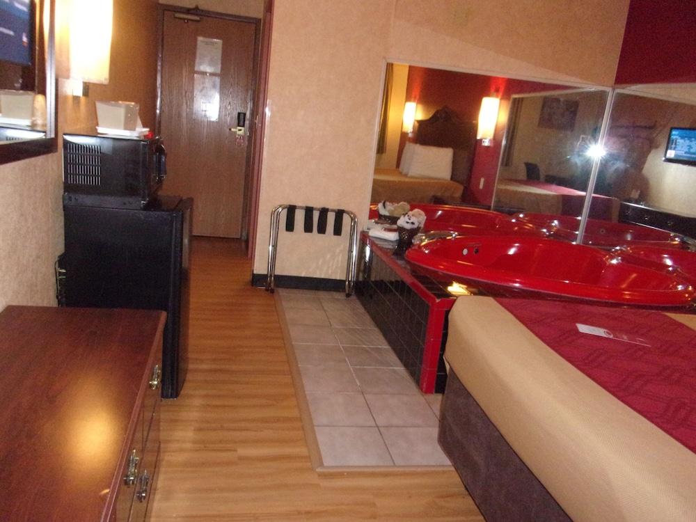Econo Lodge Kent Eksteriør billede