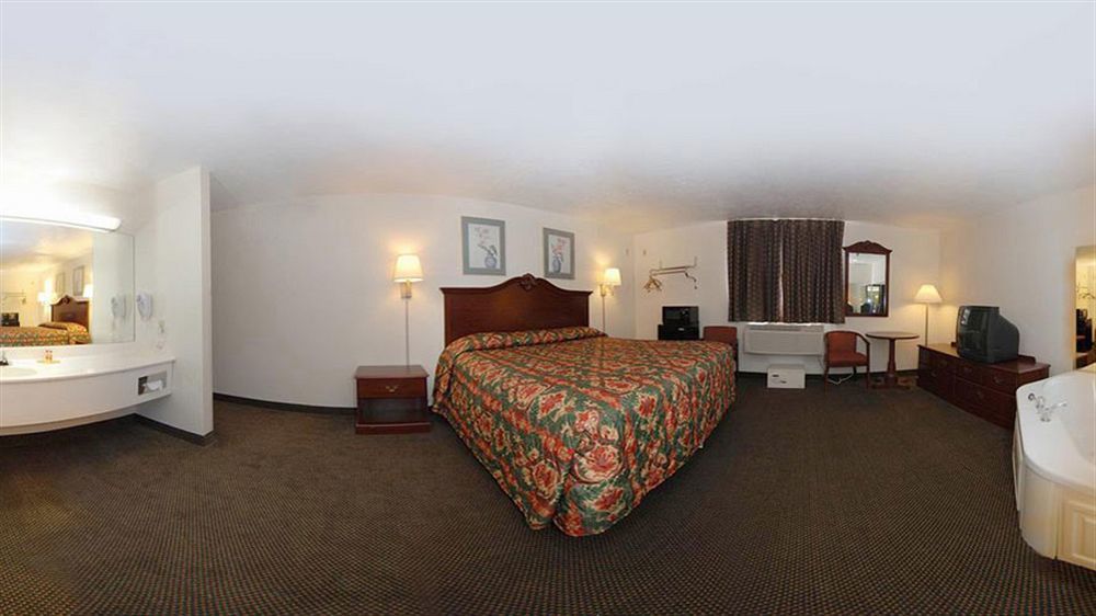 Econo Lodge Kent Eksteriør billede